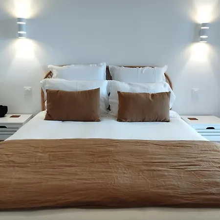 Au Coucher Du Bed & Breakfast *